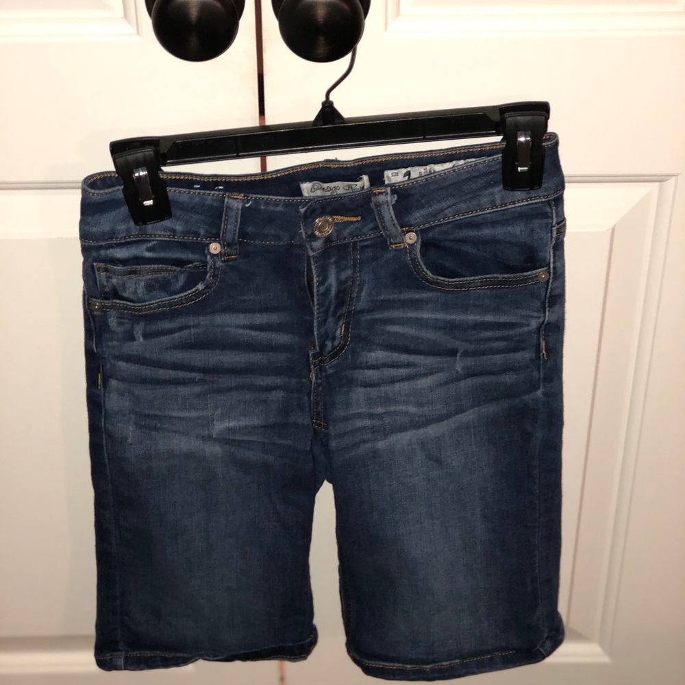 Indigo Rein Cutoff Jean Shorts - Size 3